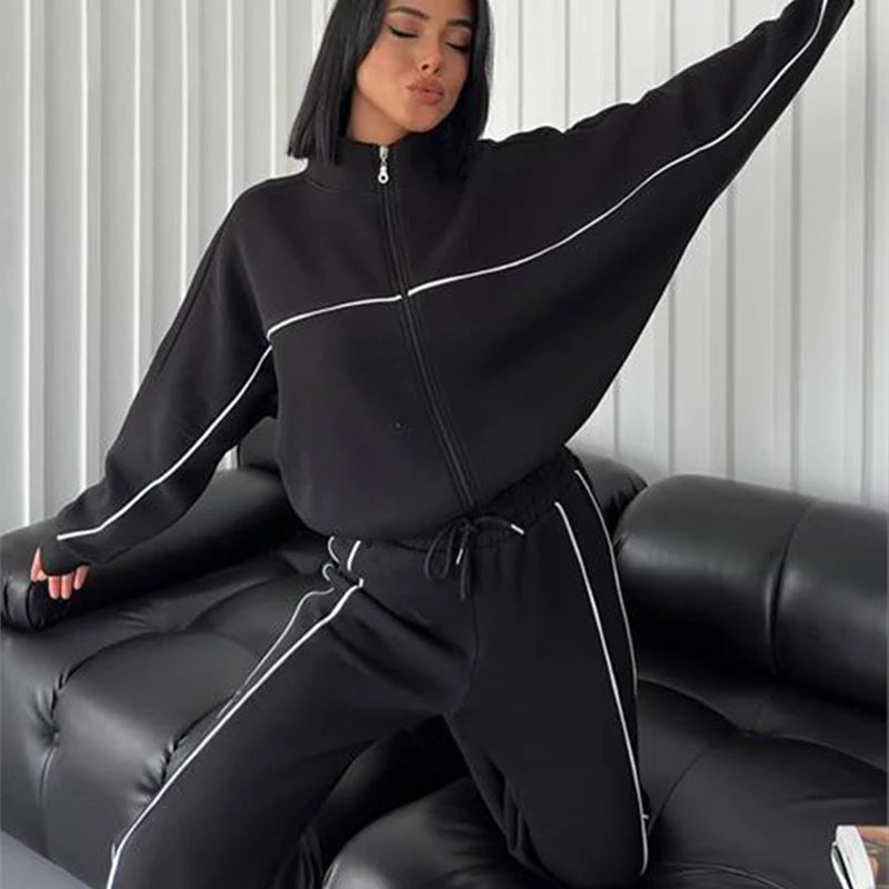 Women's winter zip turtleneck hoodie & lace-up sweatpants set