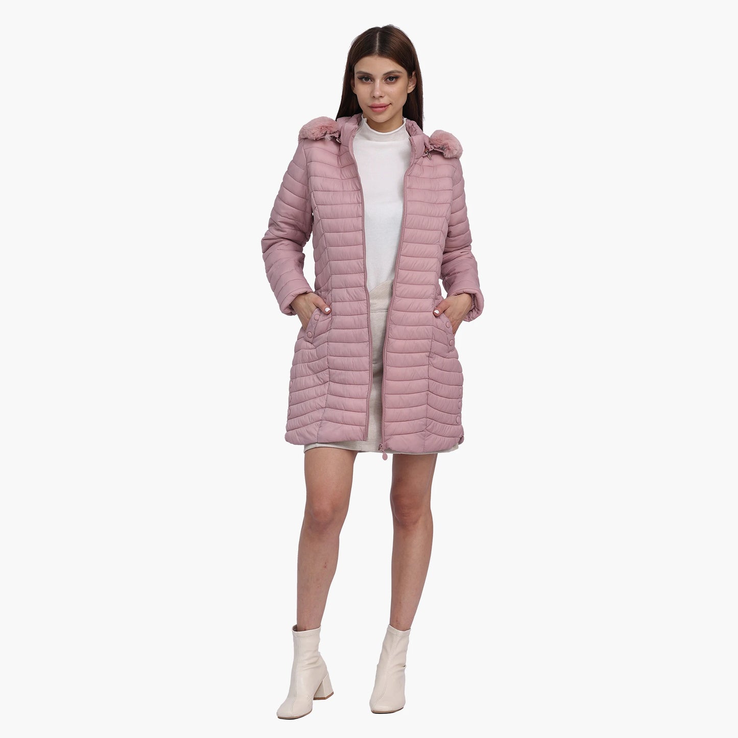 Women's lightweight hooded padded coat with pockets