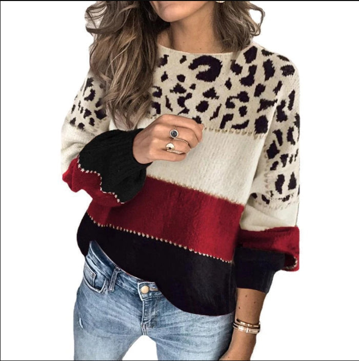 Women’s Knitted Sweater – Relaxed Fit – Wool Blend – Animal Print Striped Design