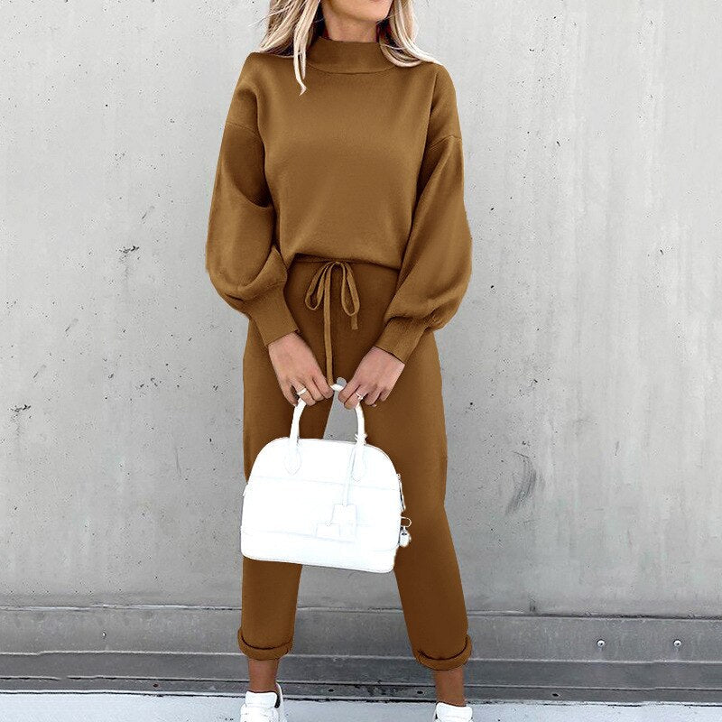 Women’s Loungewear Set - Soft Knit - Relaxed Fit Top & High-Waist Joggers - Balloon Sleeves