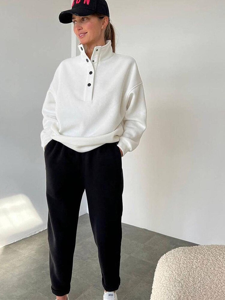 Women's snap button sweater and pants tracksuit