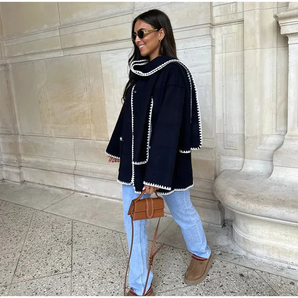 Stylish winter jacket for women with front pockets