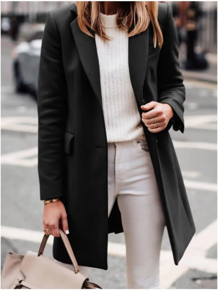 Women's wool blend trench coat with lining