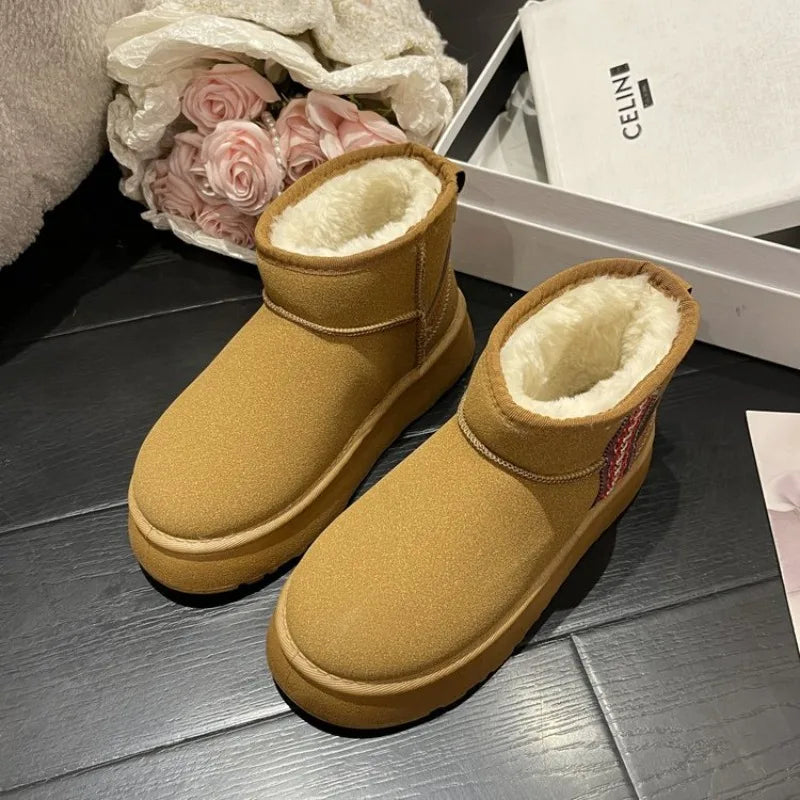 Women's elegant cotton shoes