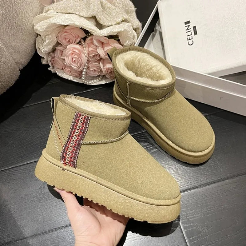 Women's elegant cotton shoes
