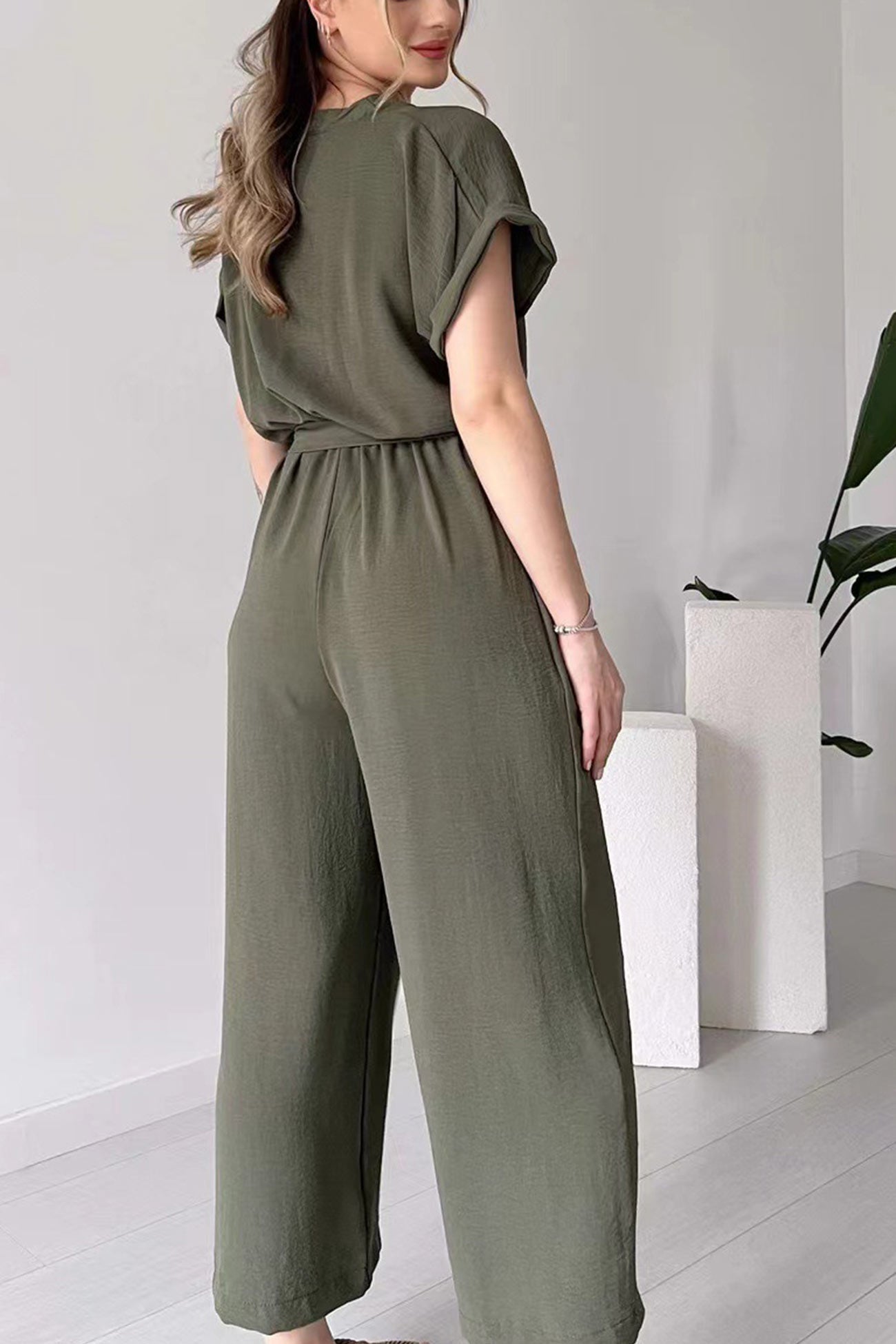 Women's short sleeve single-breasted waisted jumpsuit