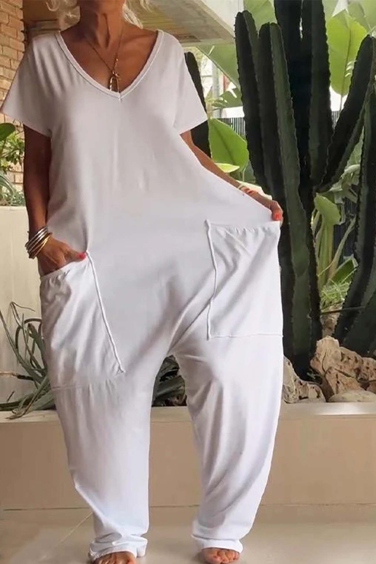 Women's short sleeve v neck pocket jumpsuit
