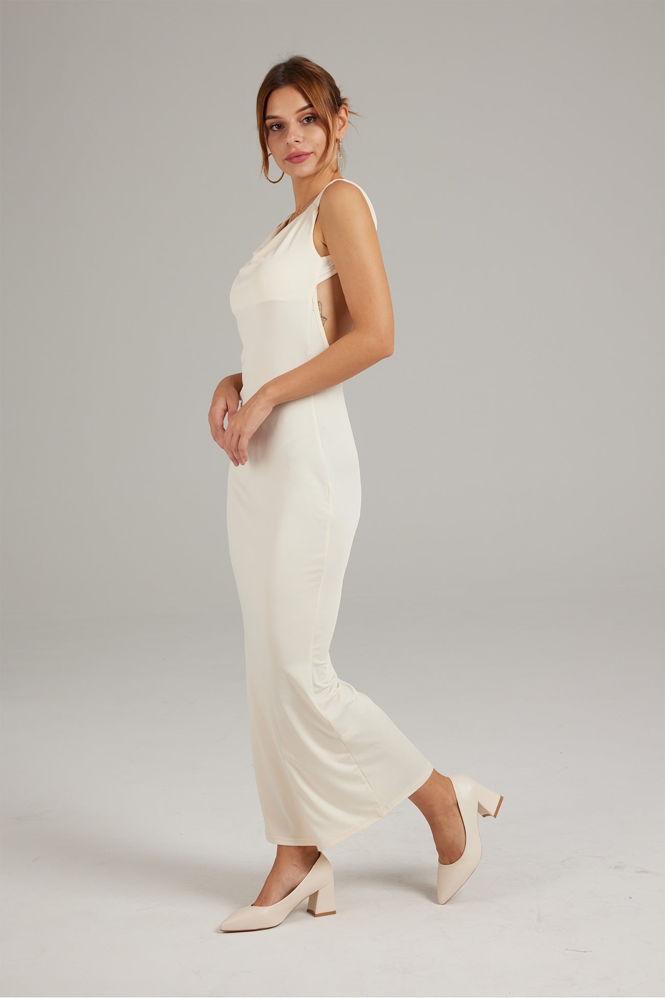 Women's Backless Gown - Full-Length Elegant Fit - Cowl Neck Evening Dress