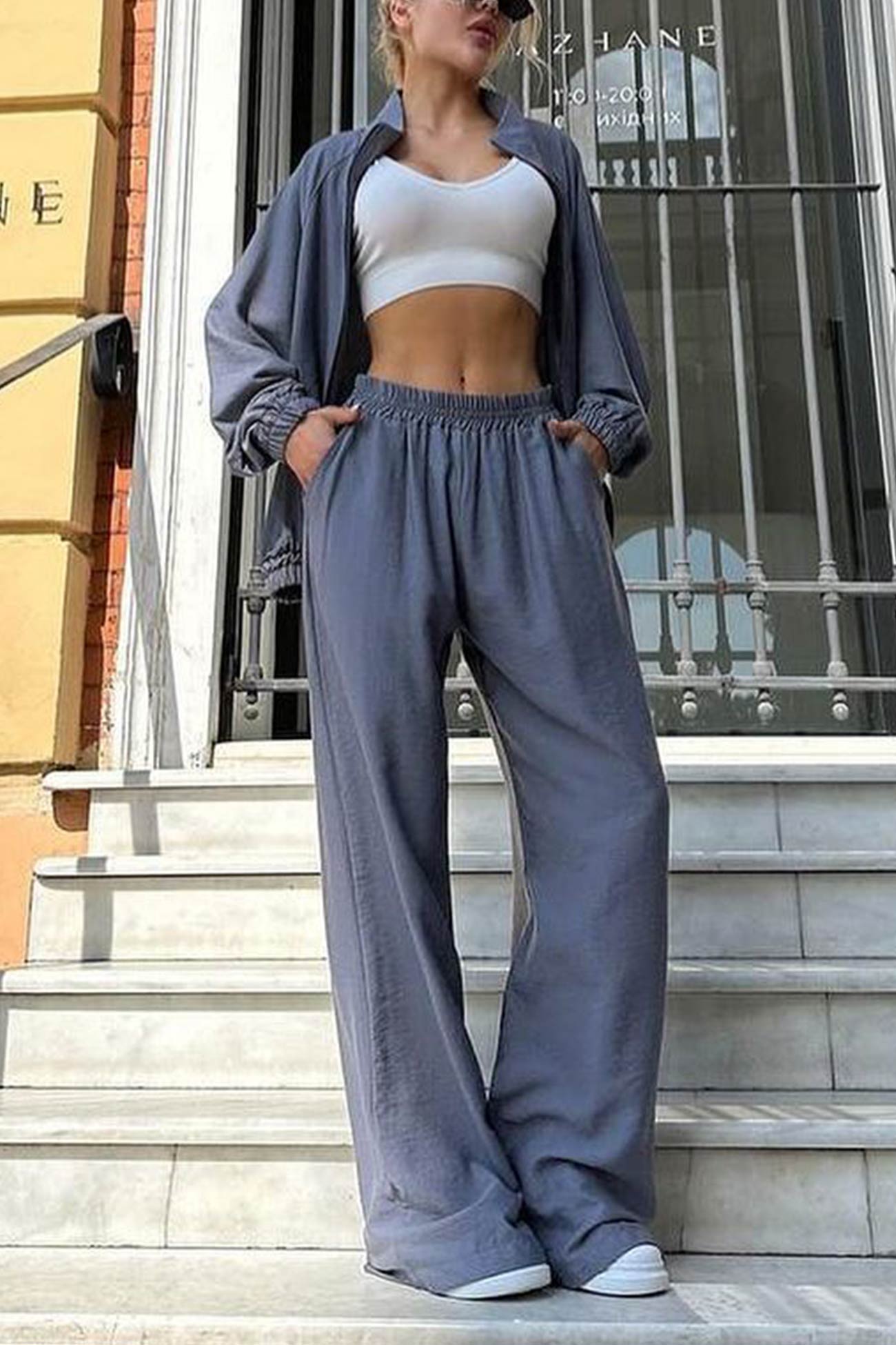 Women's solid zip-up long sleeve tracksuit set