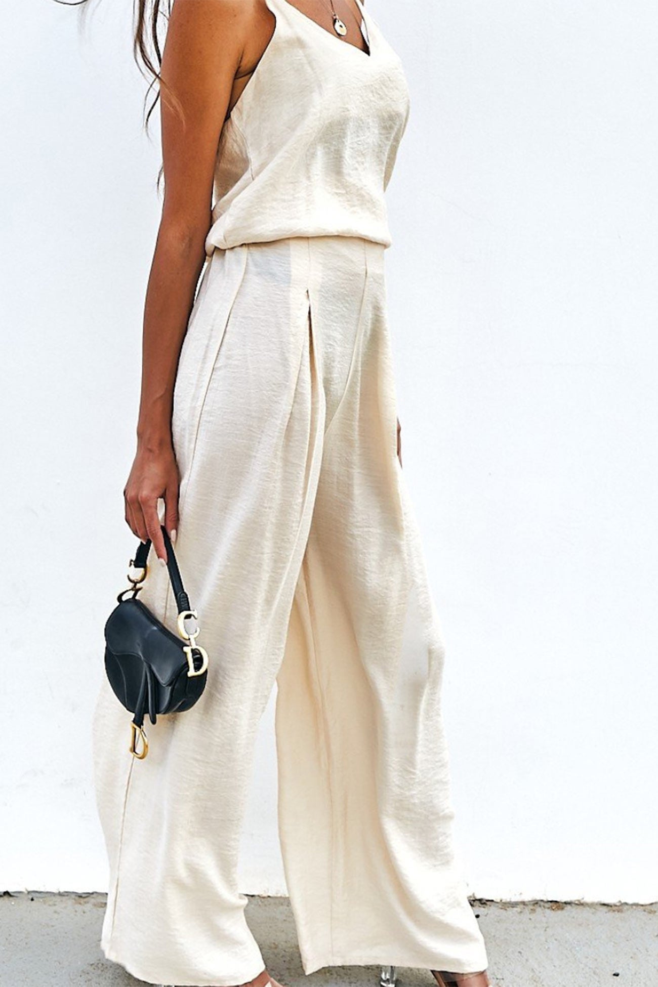 Women’s Matching Set - Sleeveless V-Neck Top & High Waisted Wide-Leg Pants - Relaxed Fit