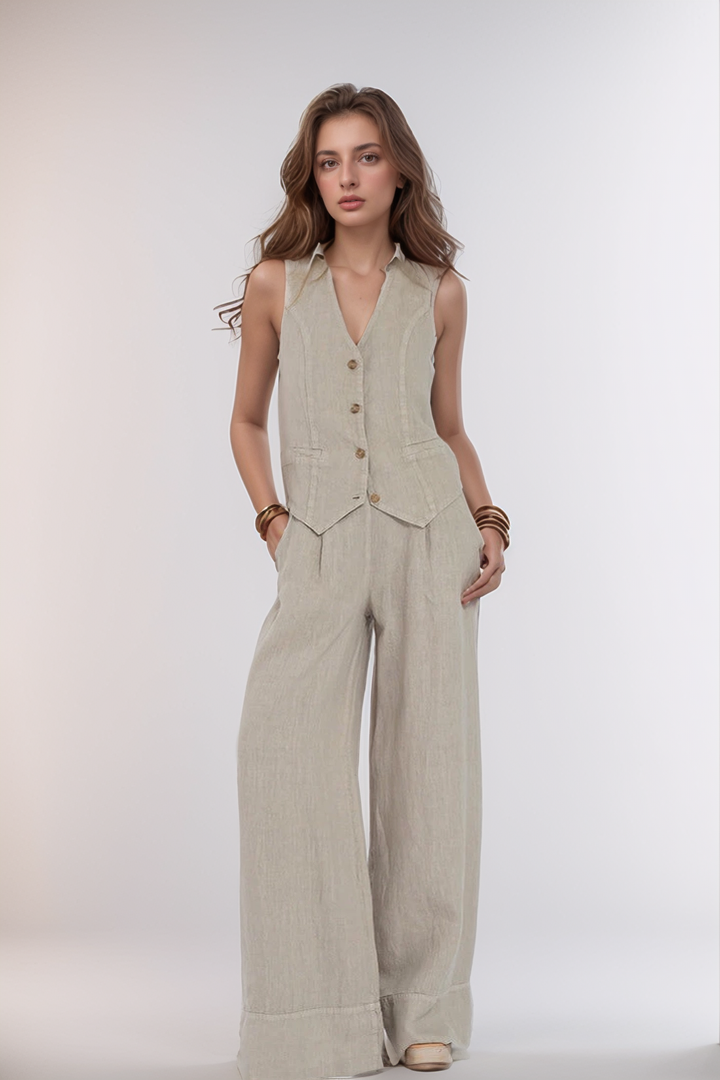 Women's Linen Outfit Set - Sleeveless V-Neck Button Front - Wide-Leg Relaxed Fit - With Pockets