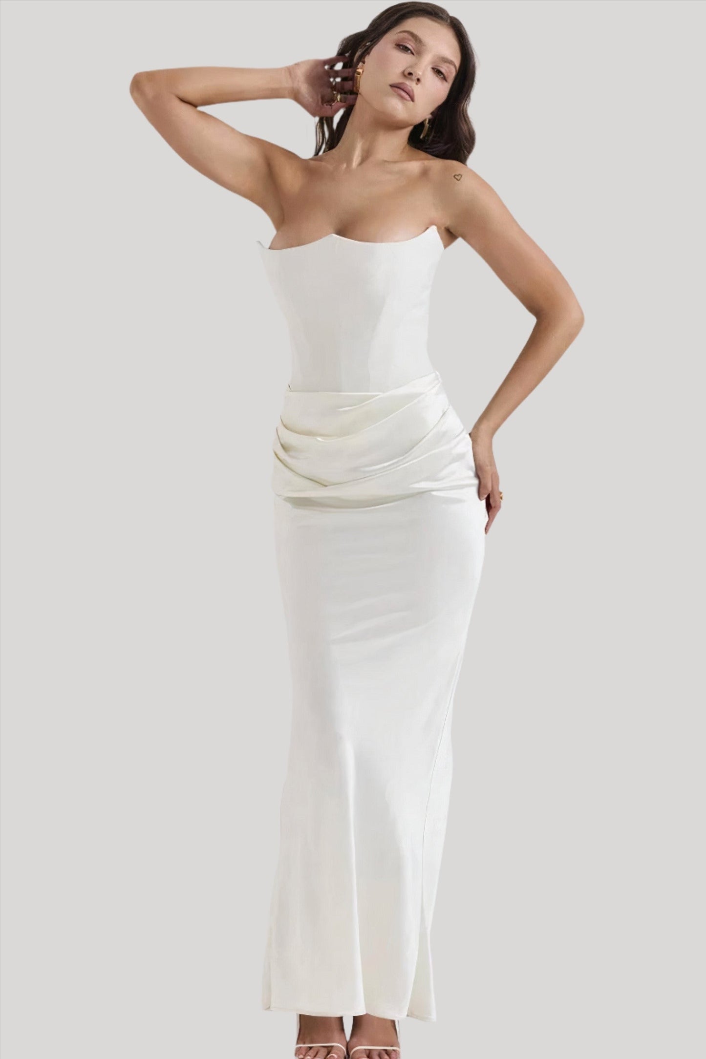 Women’s Maxi Dress – Strapless Fit – Satin-Like Fabric – Draped Silhouette – Formal Wear