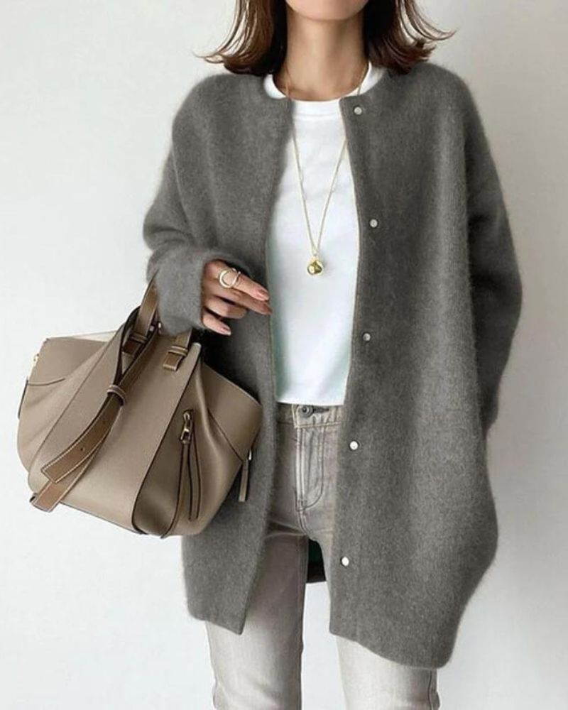 Women’s Cardigan – Oversized Fit – Soft Knitted – Button Front – Mid-Length Layering