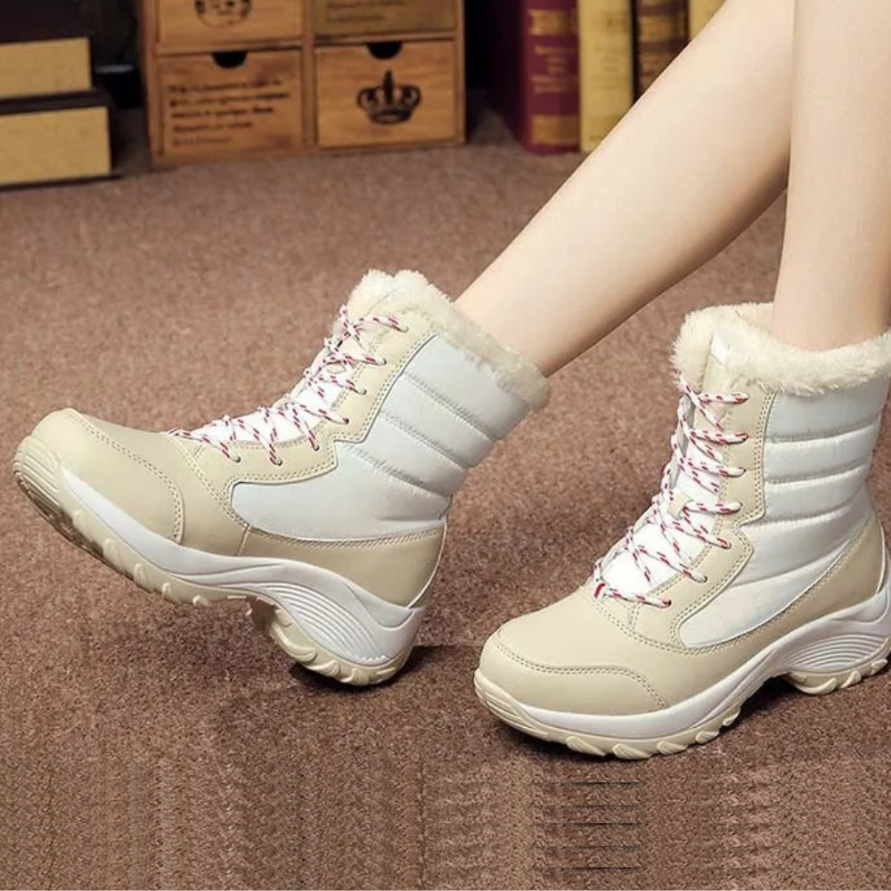 Women's waterproof faux fur lace-up winter boots