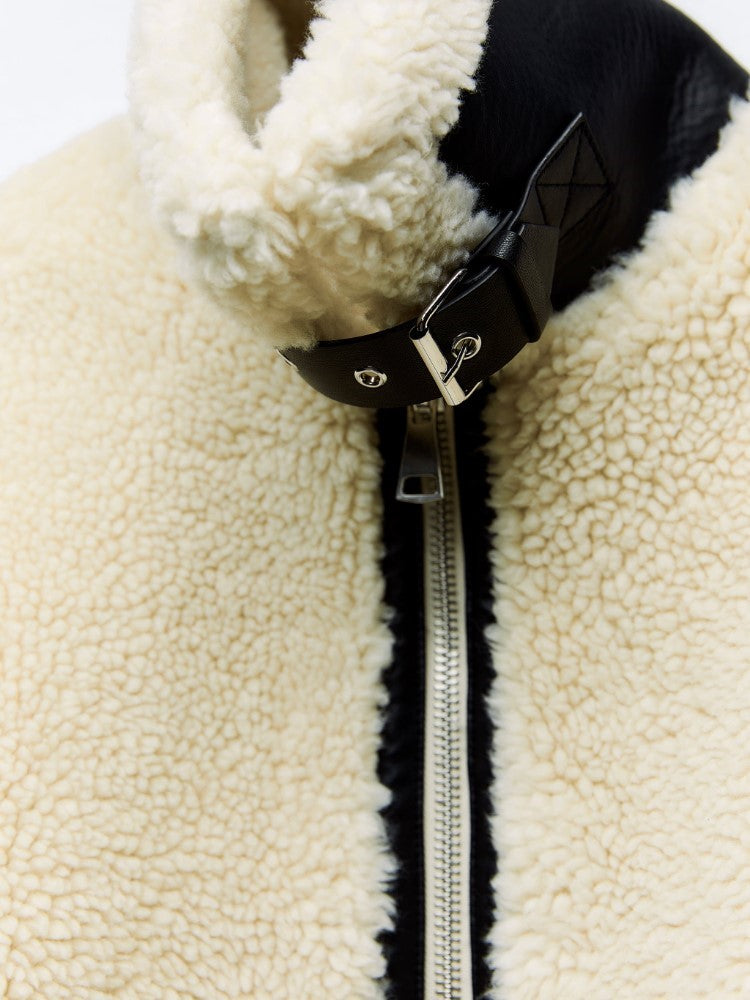 Women's stylish sherpa jacket for warm winter days