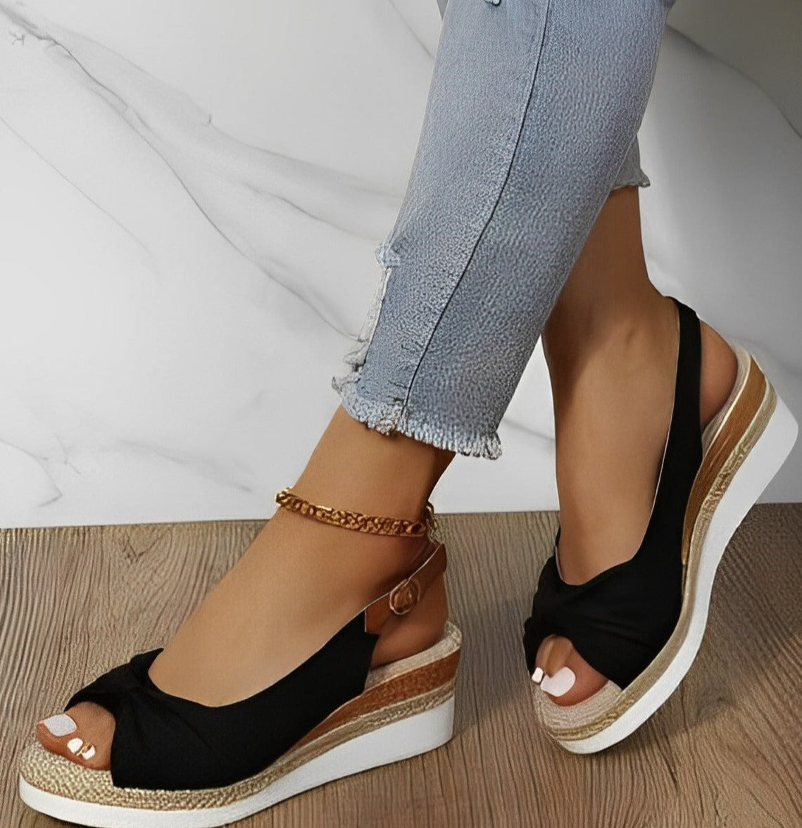 Cushioned Knot Design Espadrille Wedge Sandals