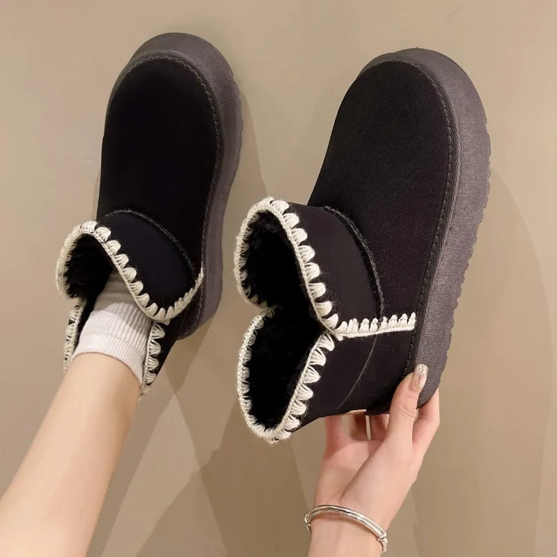 Warm slip-on winter boots with plush lining for women