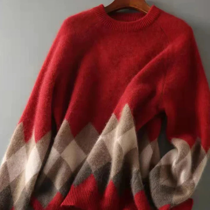Women's oversized knitted sweater with diamond pattern sweater