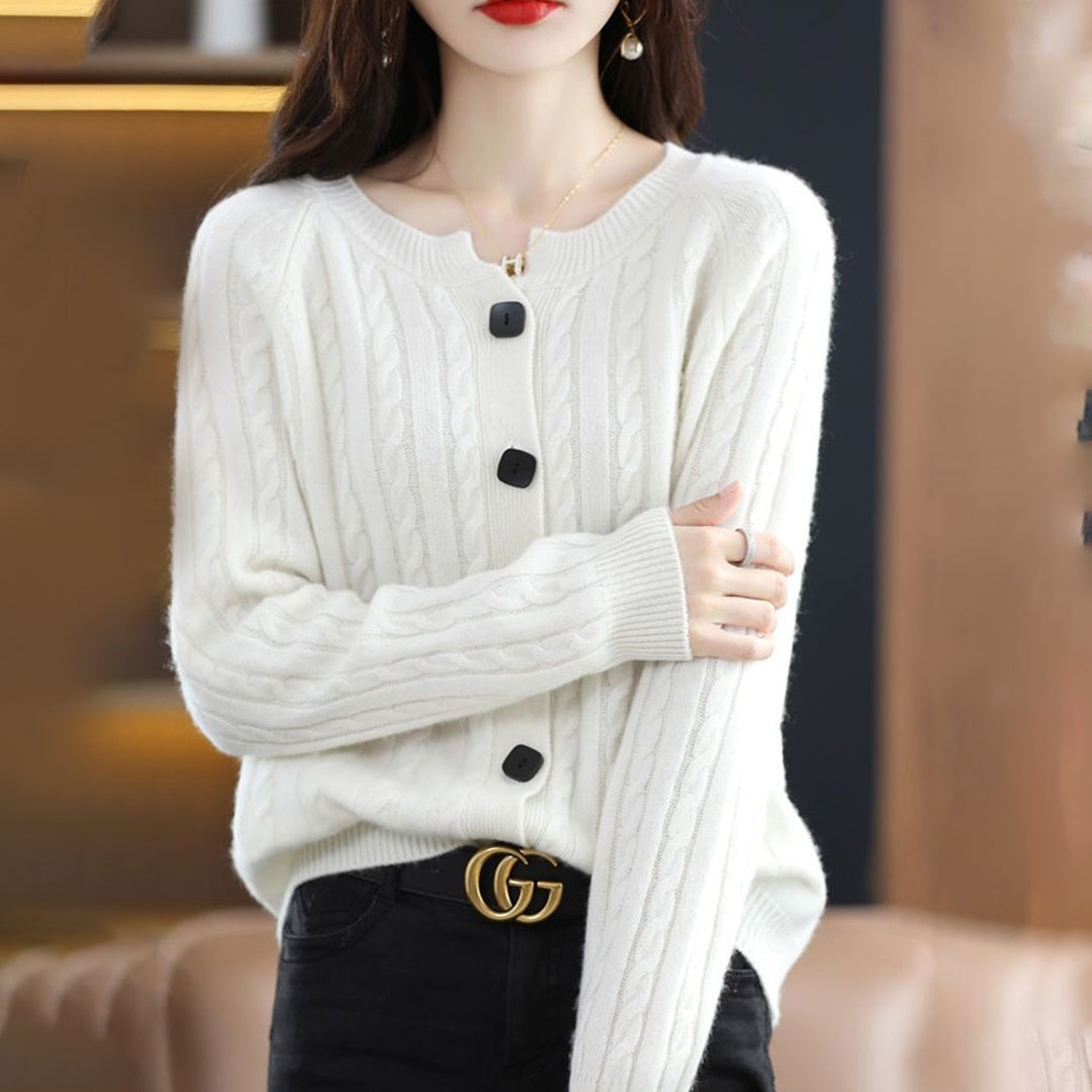 Women’s Cardigan Sweater – Wool Knit – Relaxed Fit – Cable Knit – Button Front – Ribbed Hem