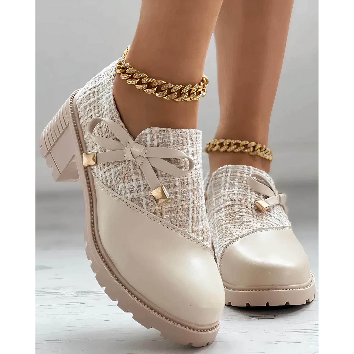 Women's faux leather thick heel shoes with bow