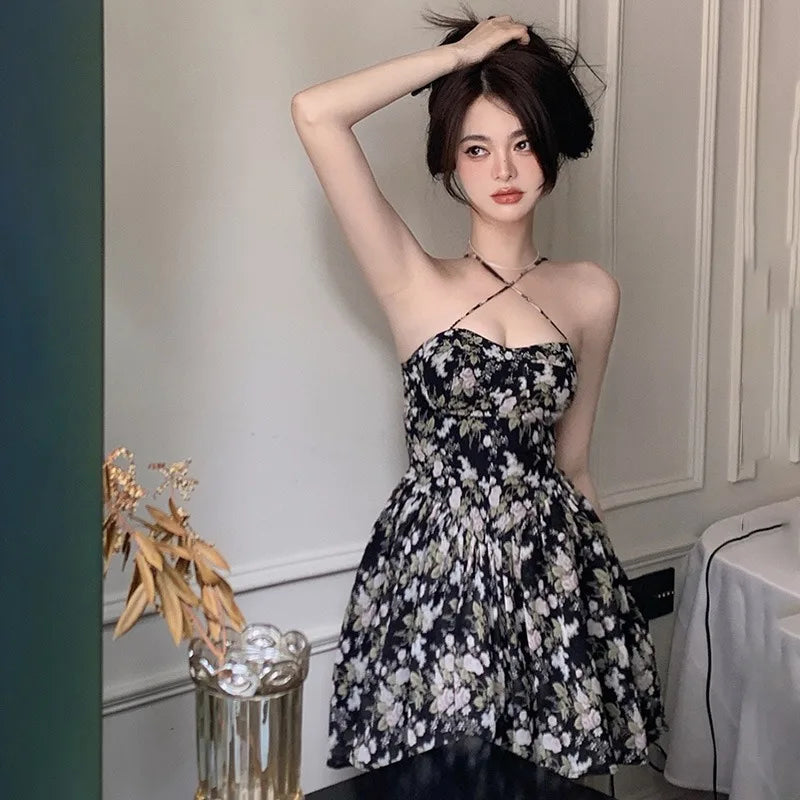 Women's Floral Print Dress - Sweetheart Neckline - Spaghetti Straps - Flared Skirt