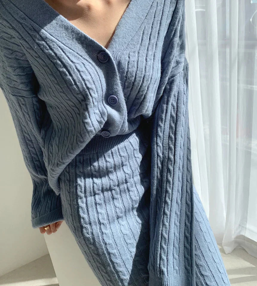 Women's narrow two-piece set knitted sweater