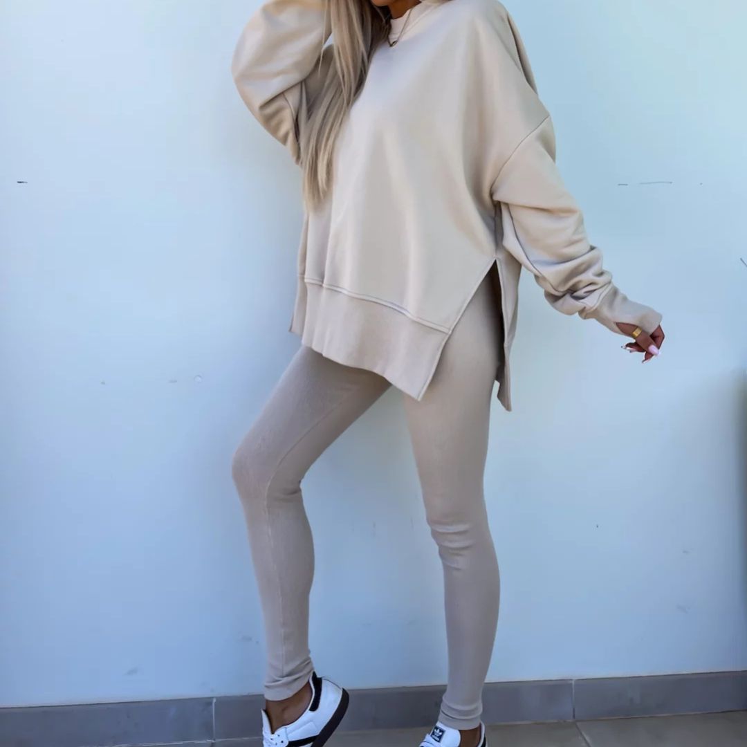 Women's oversized sweater set
