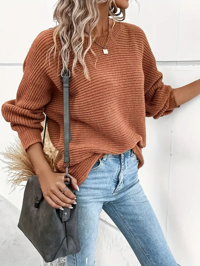 Women's elegant round neck sweater with batwing sleeves