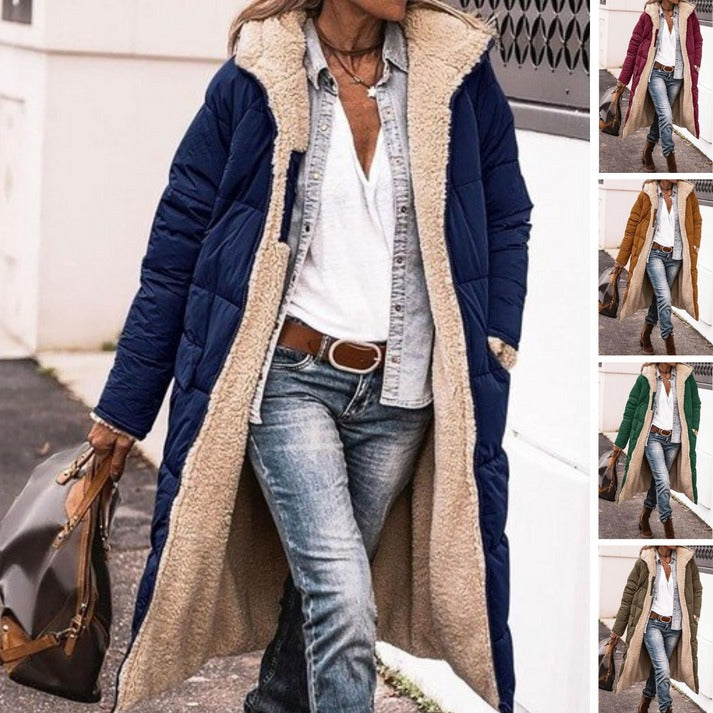 Women's long, comfortable coat