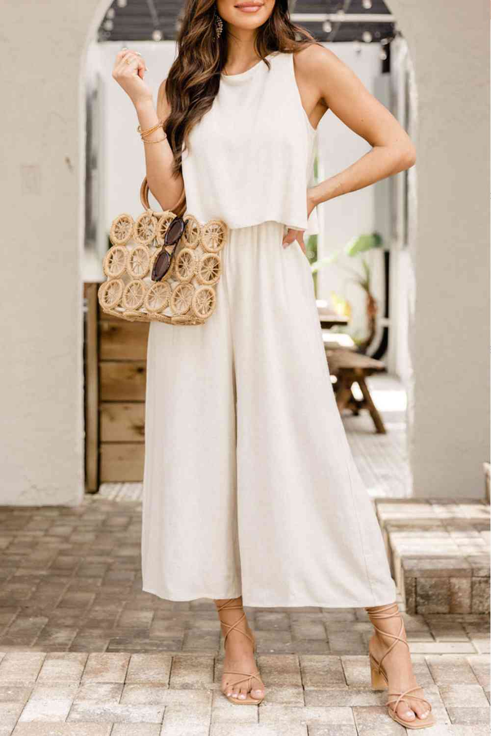 Women's Sleeveless Jumpsuit - Wide Leg - Relaxed Fit - Round Neck Flowy Design