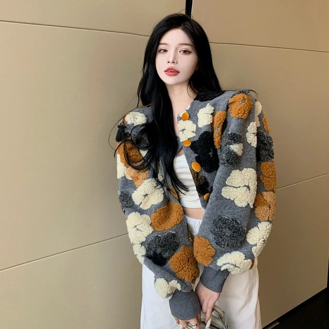 Women’s retro chic contrast cardigan