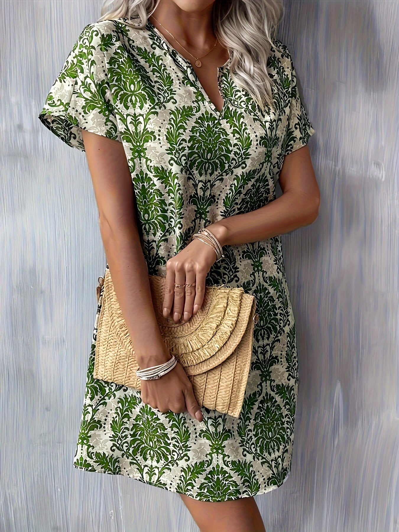 Relaxed Fit Floral Print Midi Dress