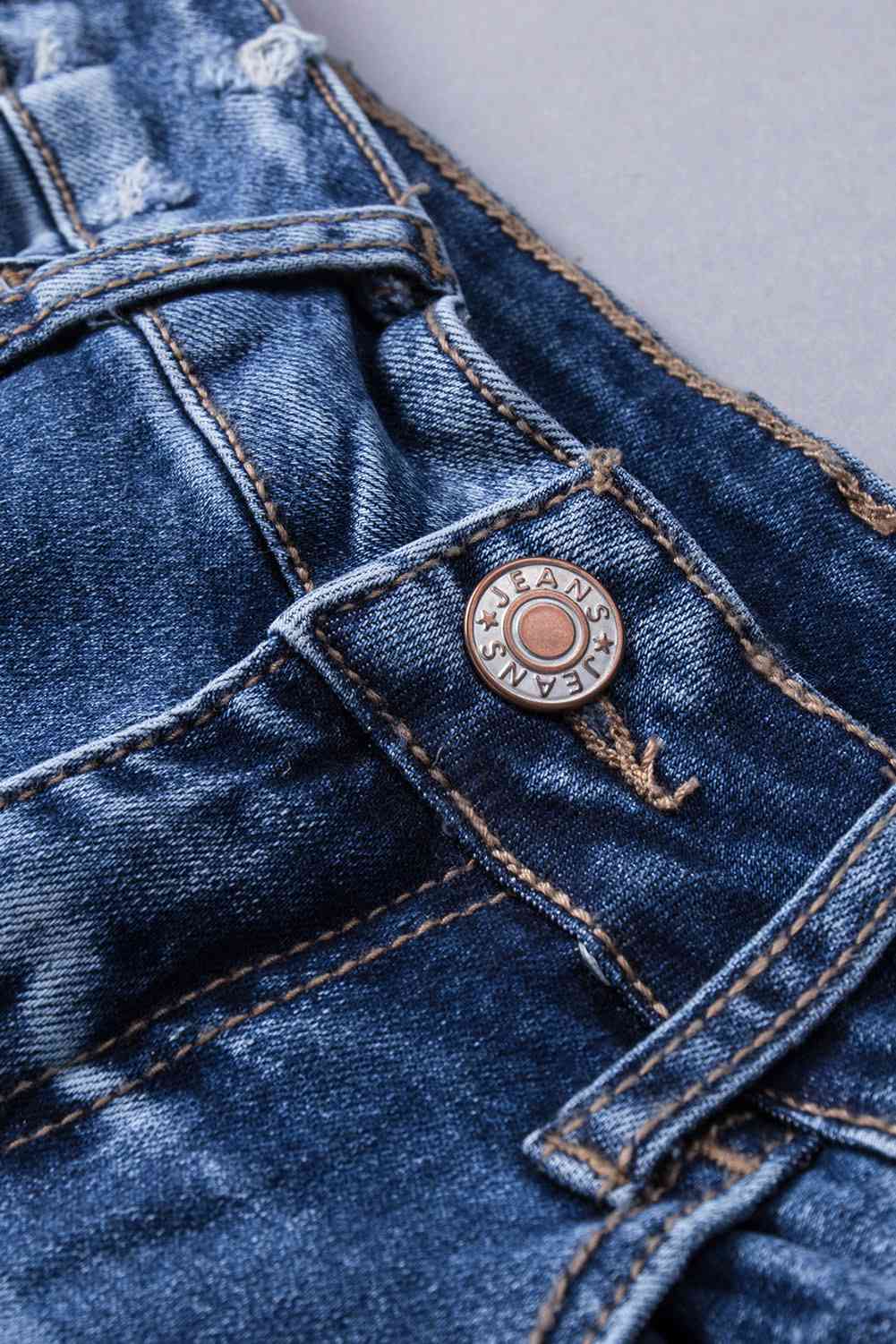 Kamaria - distressed flared jeans with pockets
