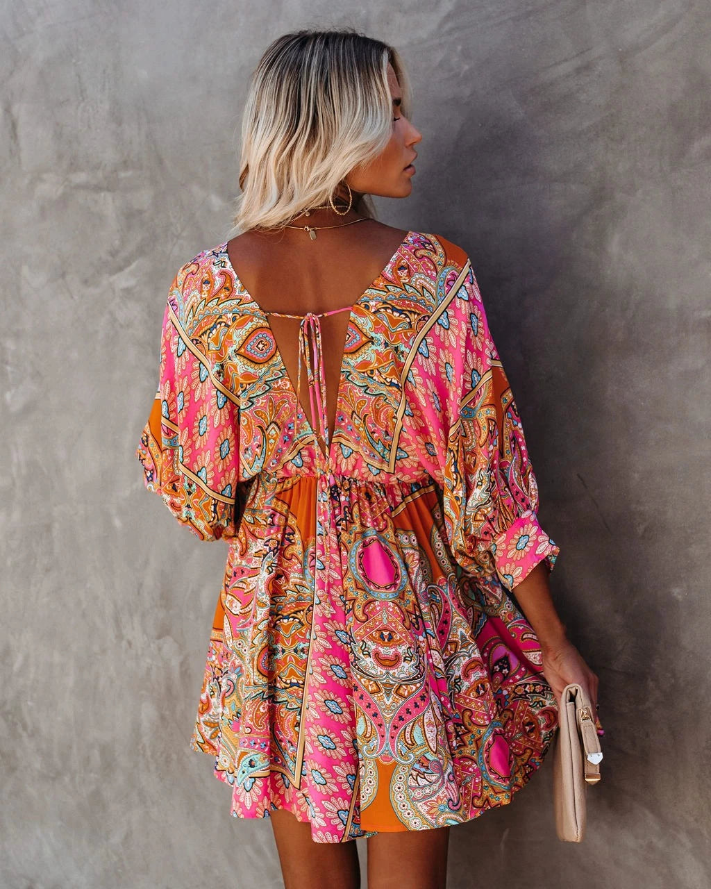 Women's Boho Dress - V-Neck - Flowy Loose Fit - Mid-Length Puff Sleeves - Paisley Pattern