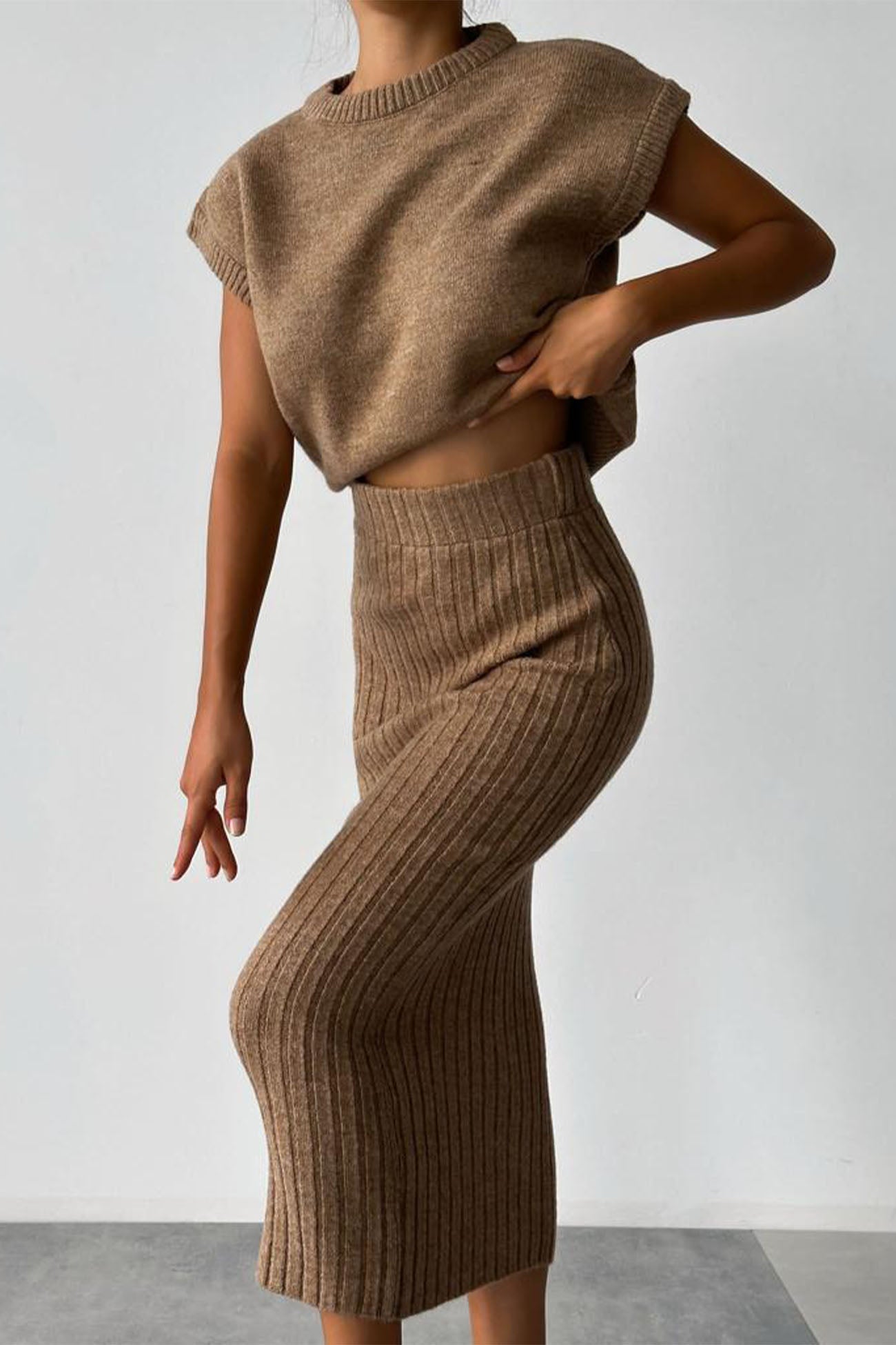 Gochee - mock neck sleeveless knitted two-piece dress set