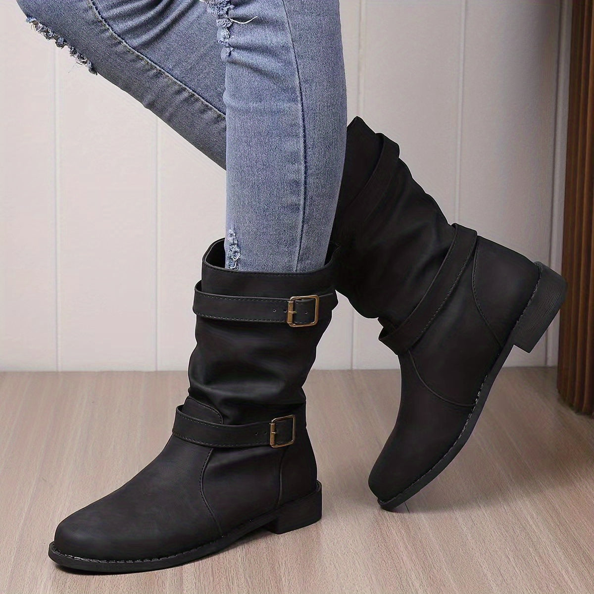 Women's retro charm slouchy buckle strap western ankle boots