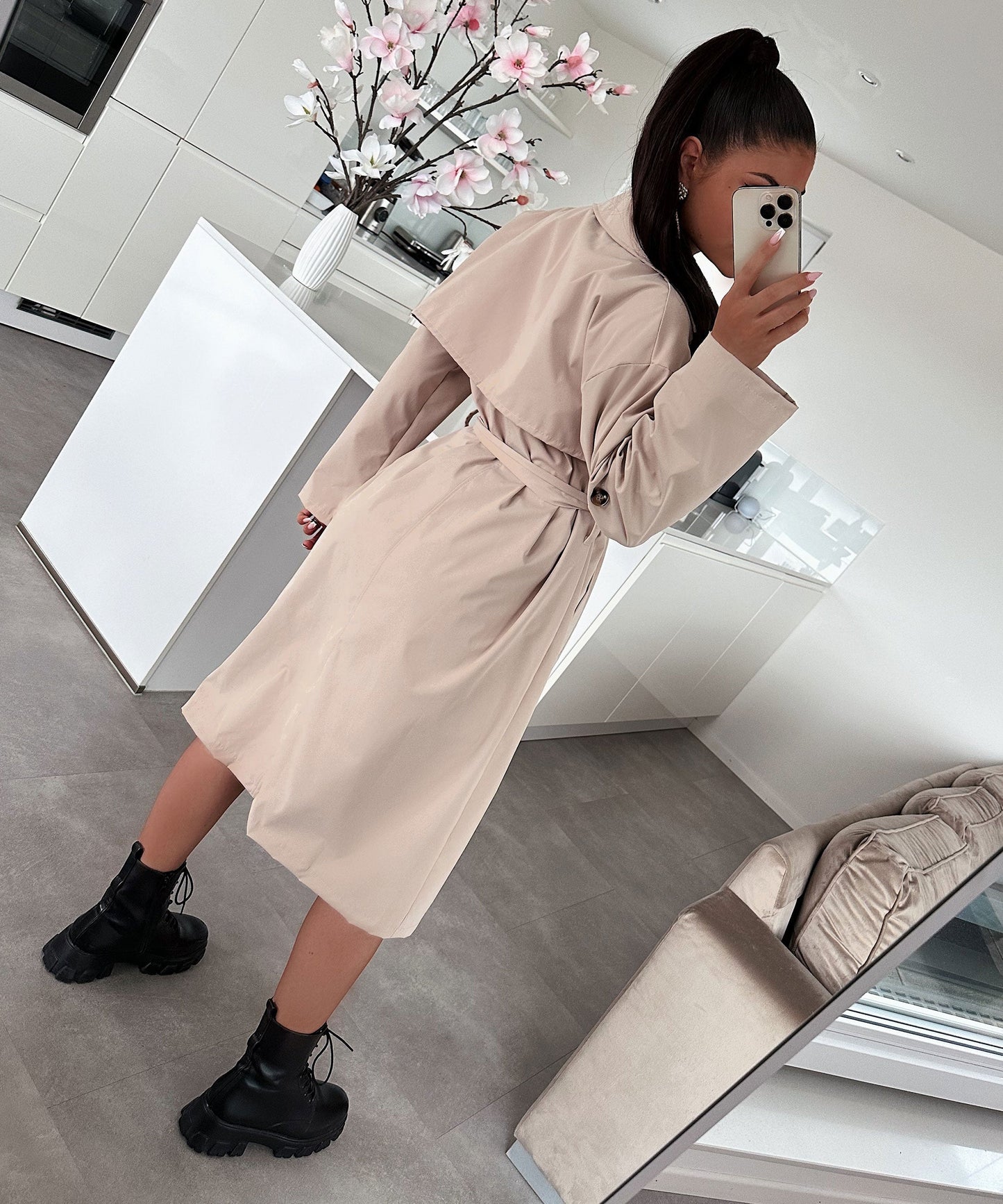 Women's casual belted lapel windbreaker jacket