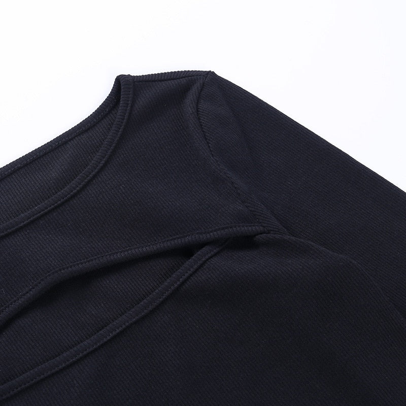 Tamara – Elegant long sleeve top for every occasion
