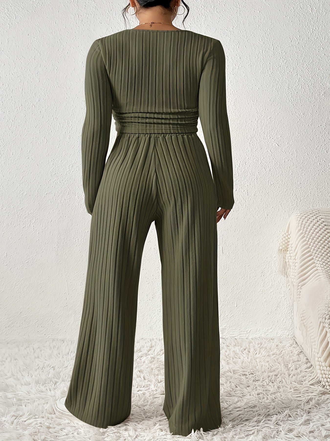 Two-piece ribbed crop top and wide-leg pants lounge set for women