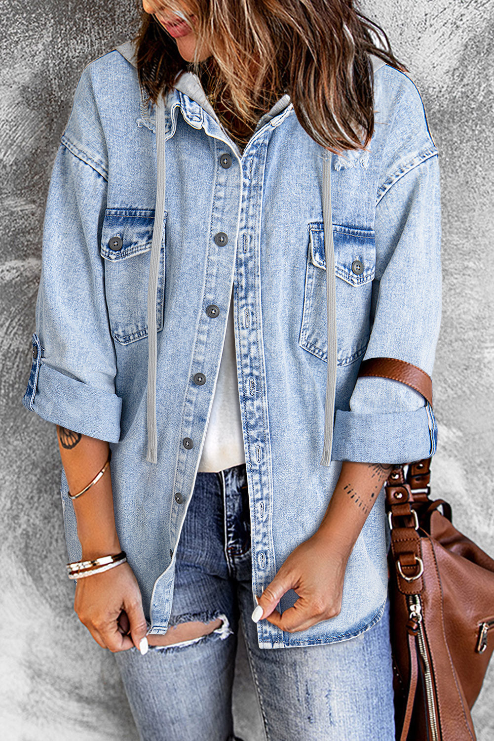 Multi-pocket denim jacket with hooded collar for women