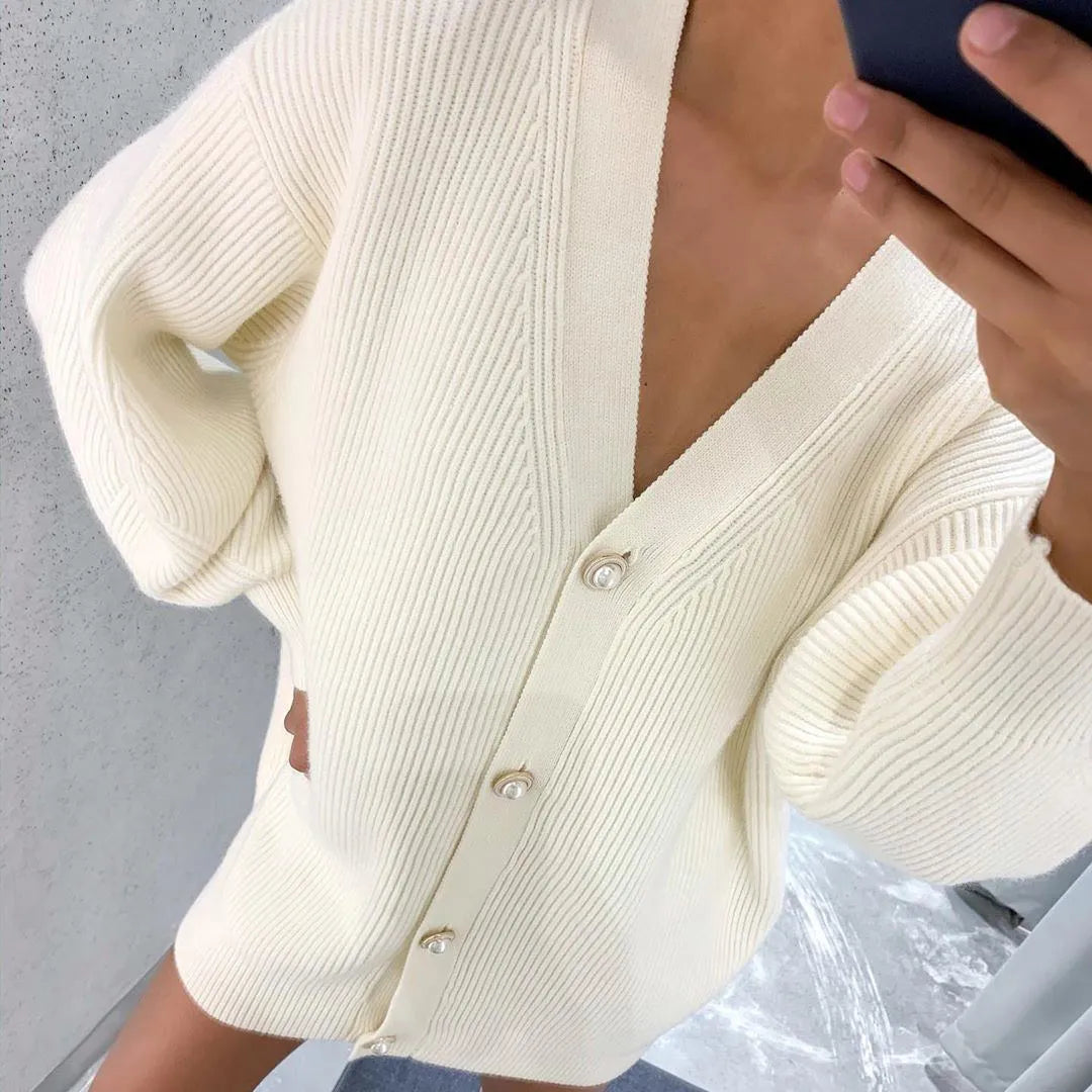 Women's classic button-up cardigan