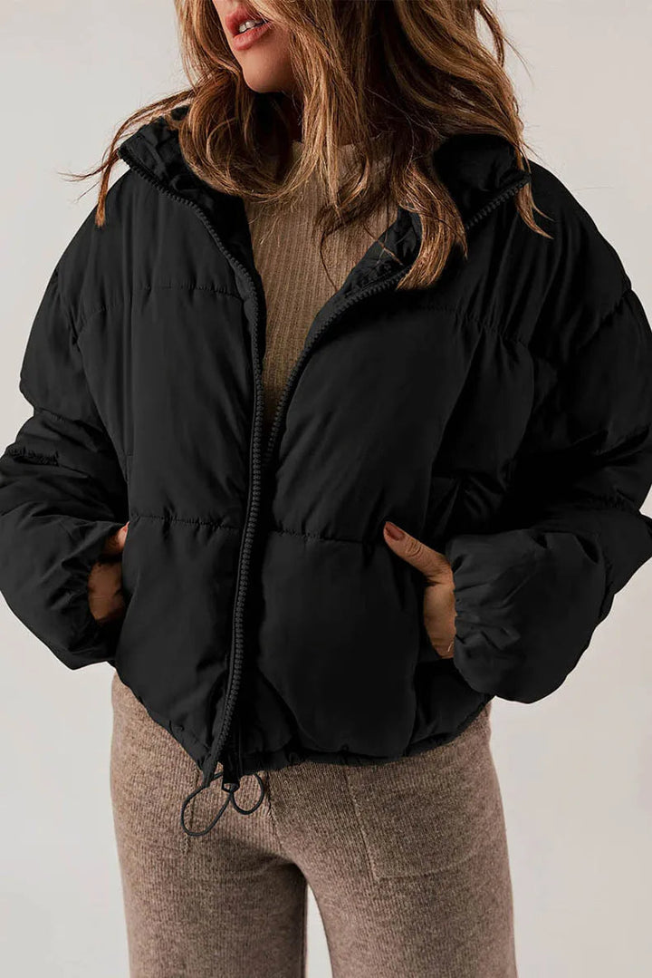 Puffer jacket for women with zipper closure