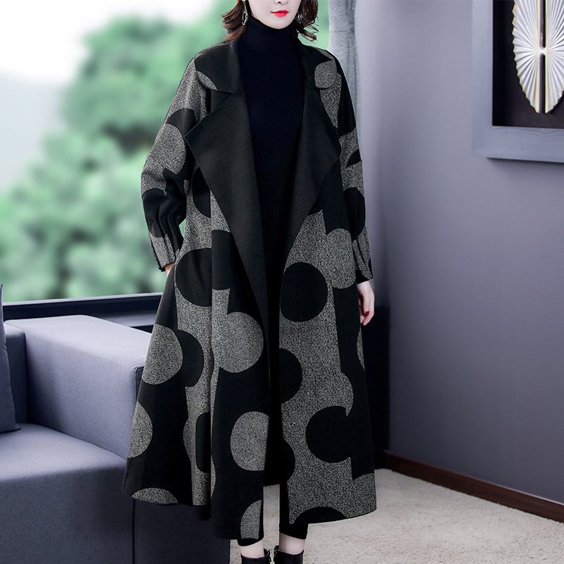 Women’s Trench Coat – Wool Blend – Oversized Fit – Shawl Collar – Abstract Pattern