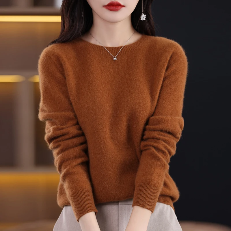 Women’s Pullover Sweater – Soft Wool – Regular Fit – Long Sleeve – Round Neck – Ribbed Hem