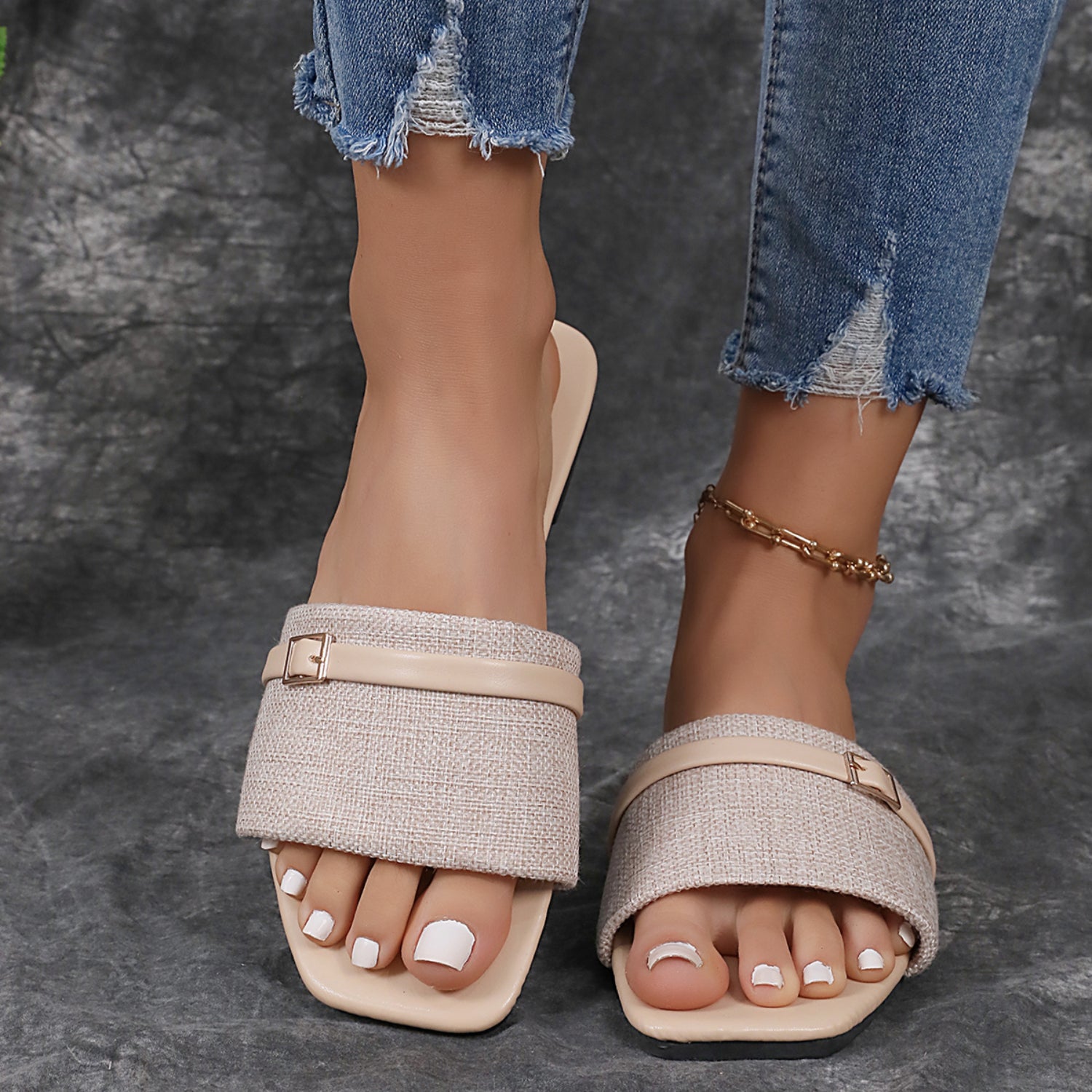 Solid Color Square Toe Flat Slippers