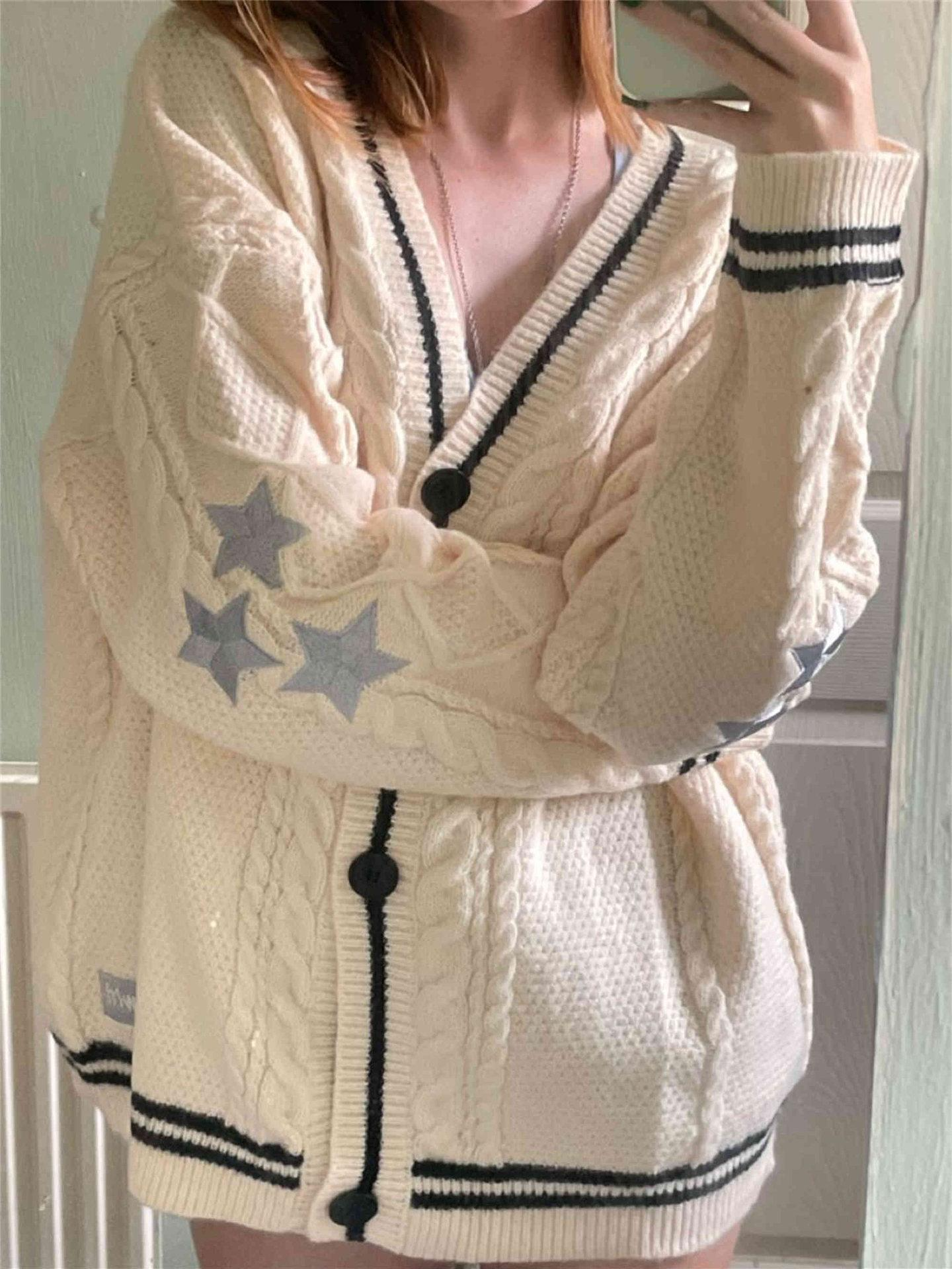 Women’s Cardigan – Wool Knit – Oversized Fit – Batwing Sleeves – V-Neck Button Front