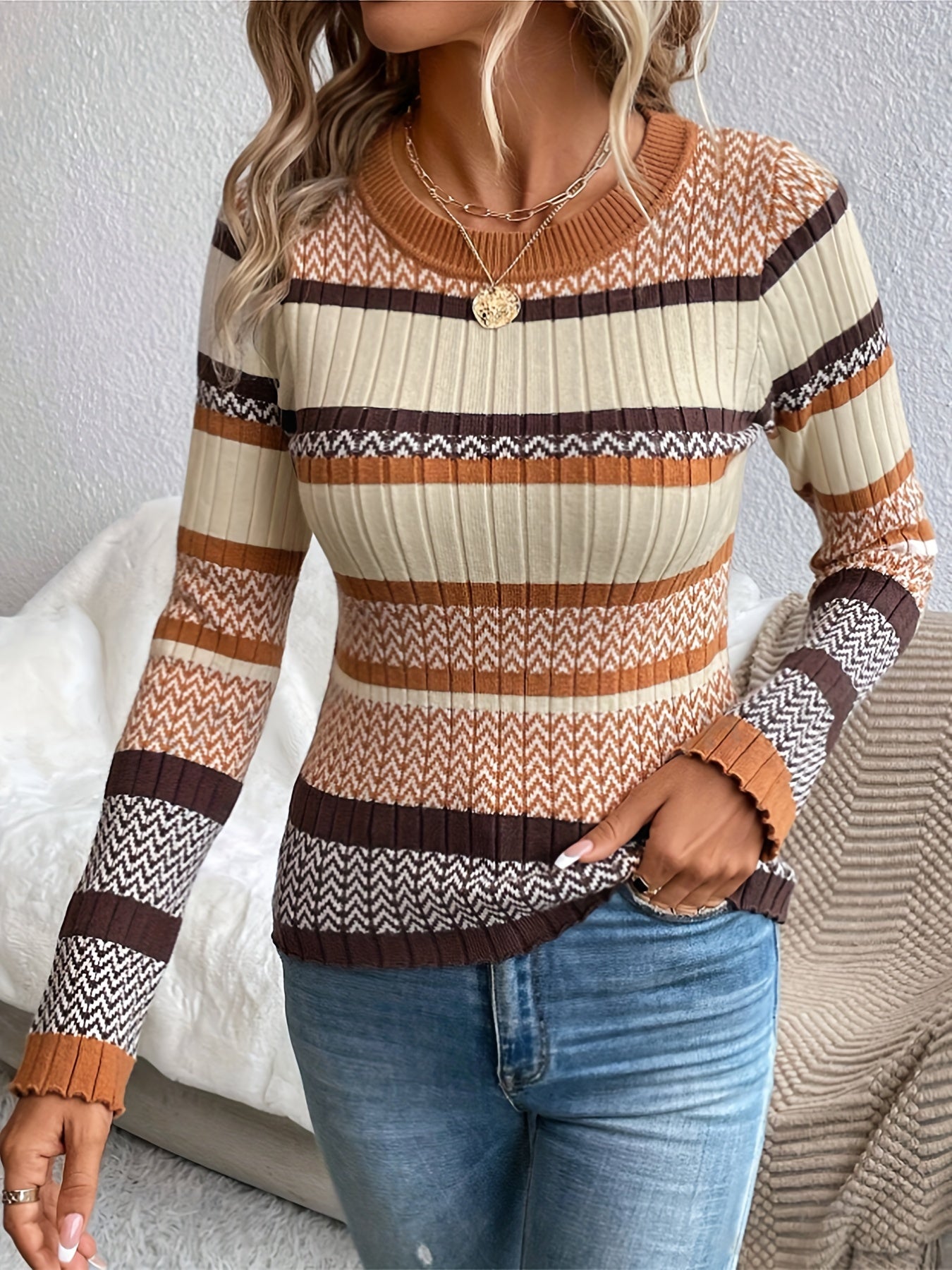 Women's striped round neck knitted top