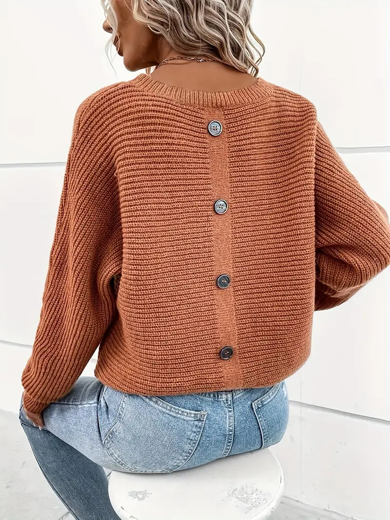 Women's elegant round neck sweater with batwing sleeves