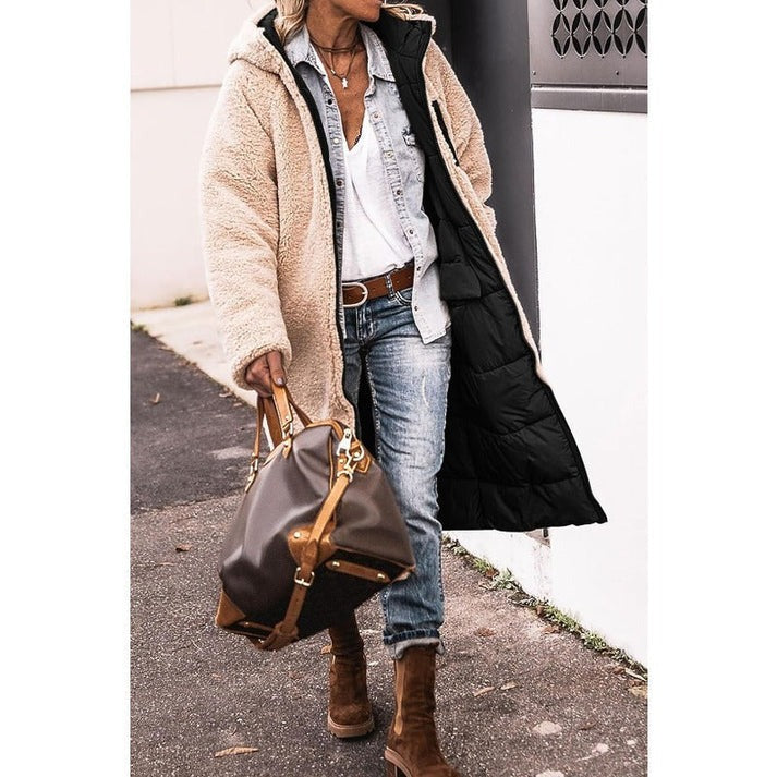 Women's long, comfortable coat
