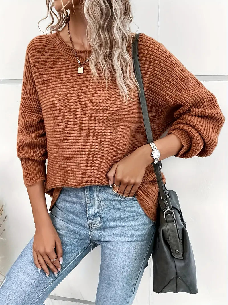 Women's elegant round neck sweater with batwing sleeves
